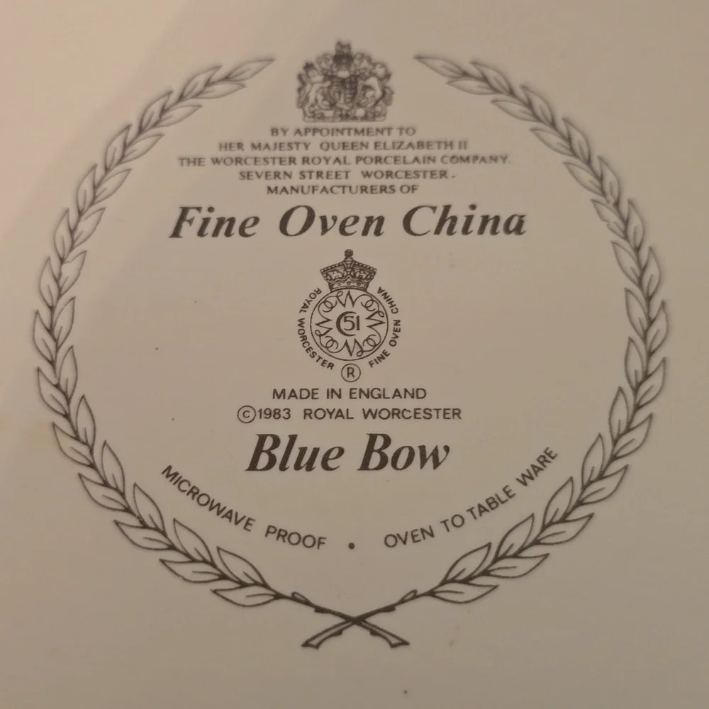 WORCESTER Royal 1983‎ BLUE BOW 10 3/4